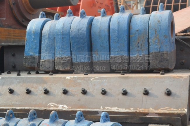 錘式破碎機(jī)錘頭圖