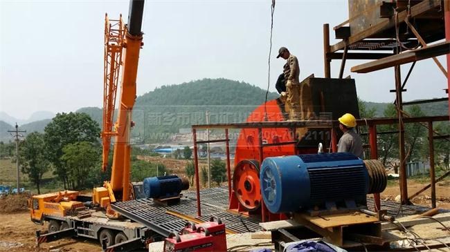 建設中的石料生產線