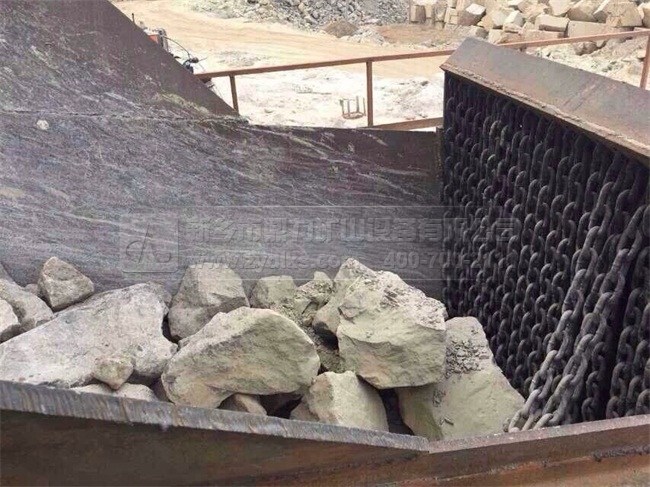 安徽淮北時(shí)產(chǎn)600-800噸石料生產(chǎn)線