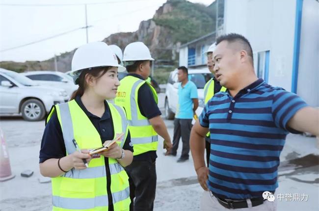 溝通了解生產線情況