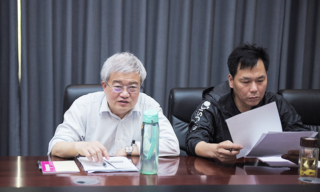 新鄉市工信局及新鄉職業技術學院導蒞臨中譽鼎力交流校企合作