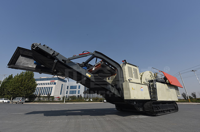 每小時200噸的移動式破碎機價格 每小時200噸的移動式破碎機價格