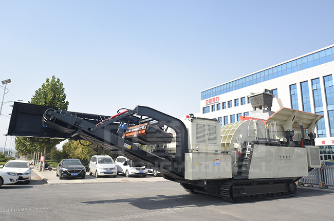 移動式破碎篩分機帶給您更順暢的工作體驗 移動式破碎篩分機帶給您更順暢的工作體驗